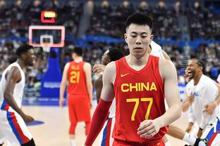 大学三分34%NBA40%！白魔：提高是因范弗里特 他是控卫之神